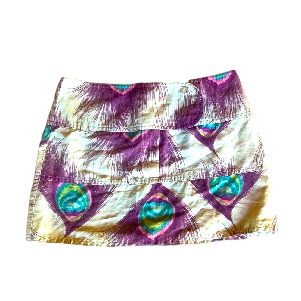 Vintage Y2K Neon Linen Nanette Lapore Baby Blue Mini skirt with Peacock Feathers